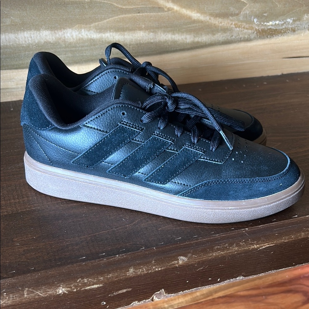 Adidas Black Sneakers with Signature Stripes and Low-Top Design